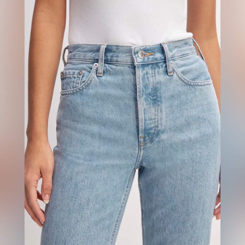 Everlane Cheeky 90’s jeans